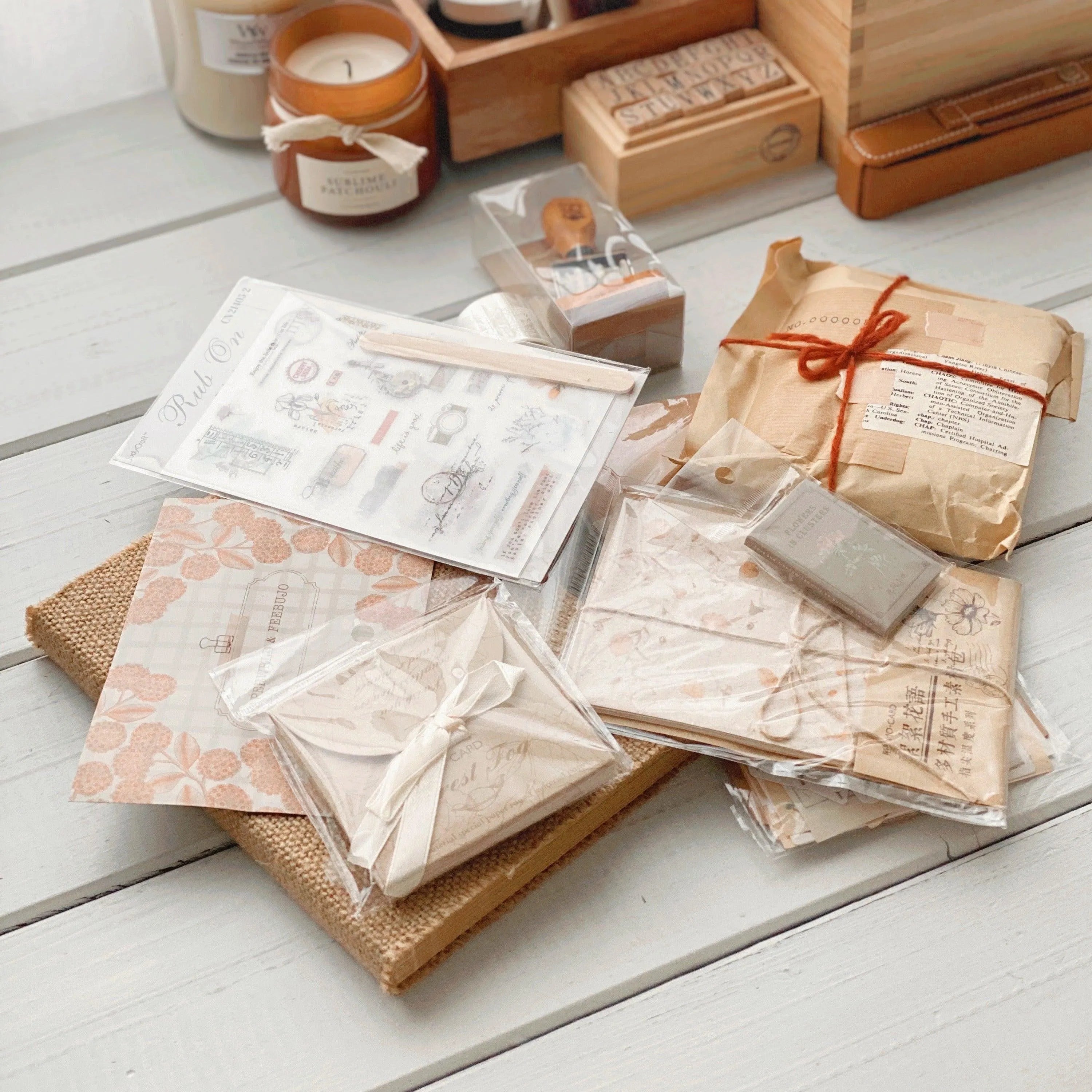 Vintage Journaling Box for Journaling & Scrapbooking - PaperWrld