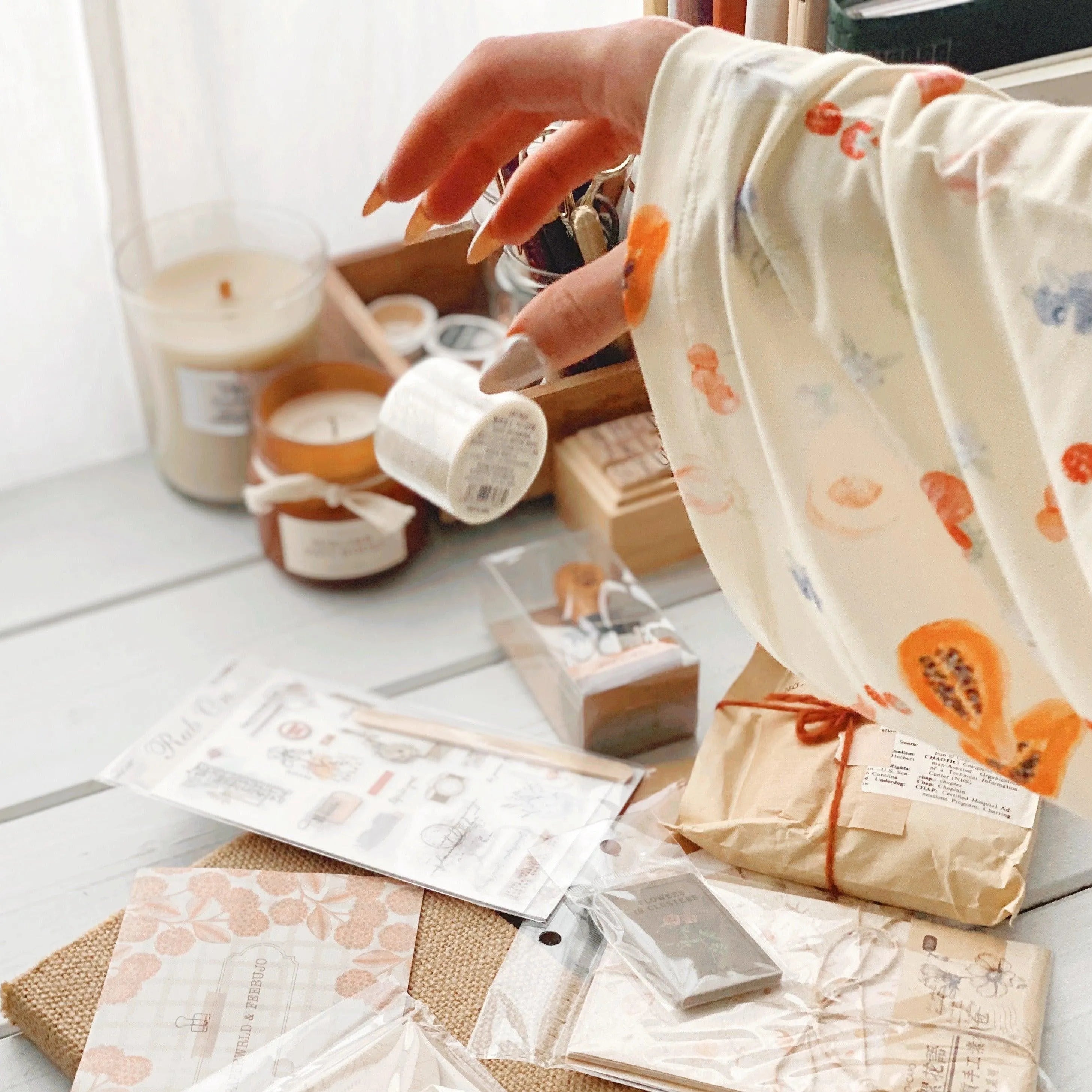 Vintage Journaling Box for Journaling & Scrapbooking - PaperWrld