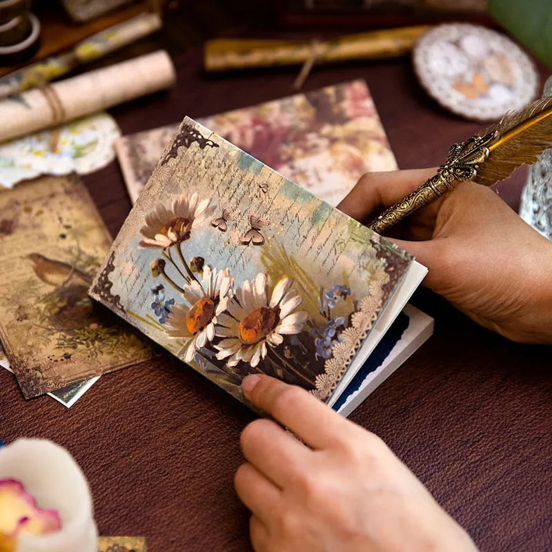 Paperwrld Timeless Treasures Box