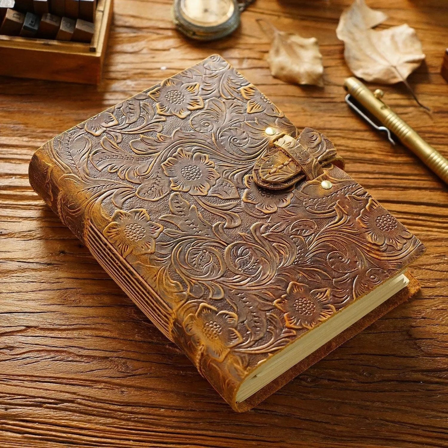Smooth and Embossed Kraft Paper Leather Notebook for Journaling & Scrapbooking - PaperWrld