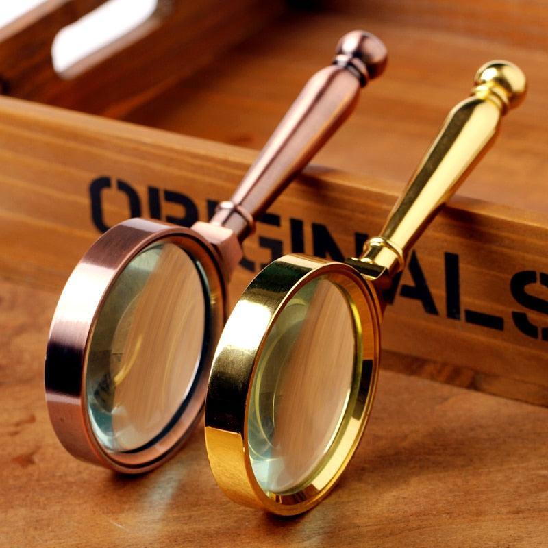 Hand-Held 10X Vintage Reading Magnifier with Wooden Handle Magnifying Glass  with Optical Glass Magnifying Glass Lens Magnifier