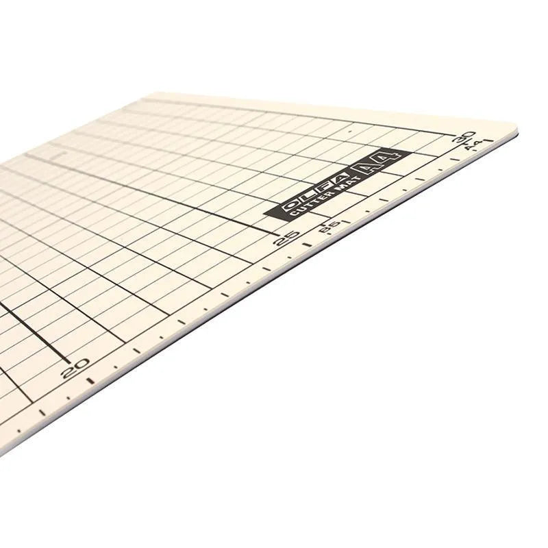 Black & White Cutting Mat for Journaling & Scrapbooking - PaperWrld