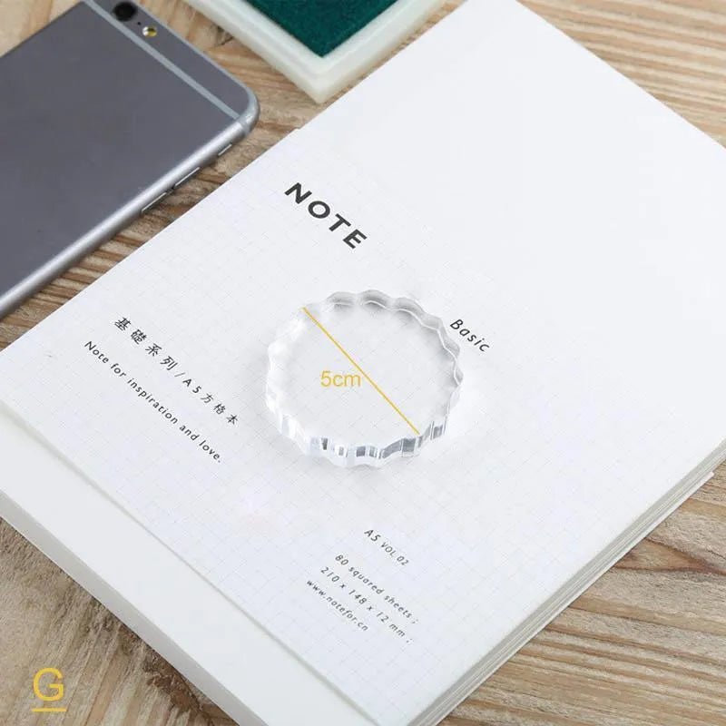 Handle For Transparent Silicone Stamps for Journaling & Scrapbooking - PaperWrld