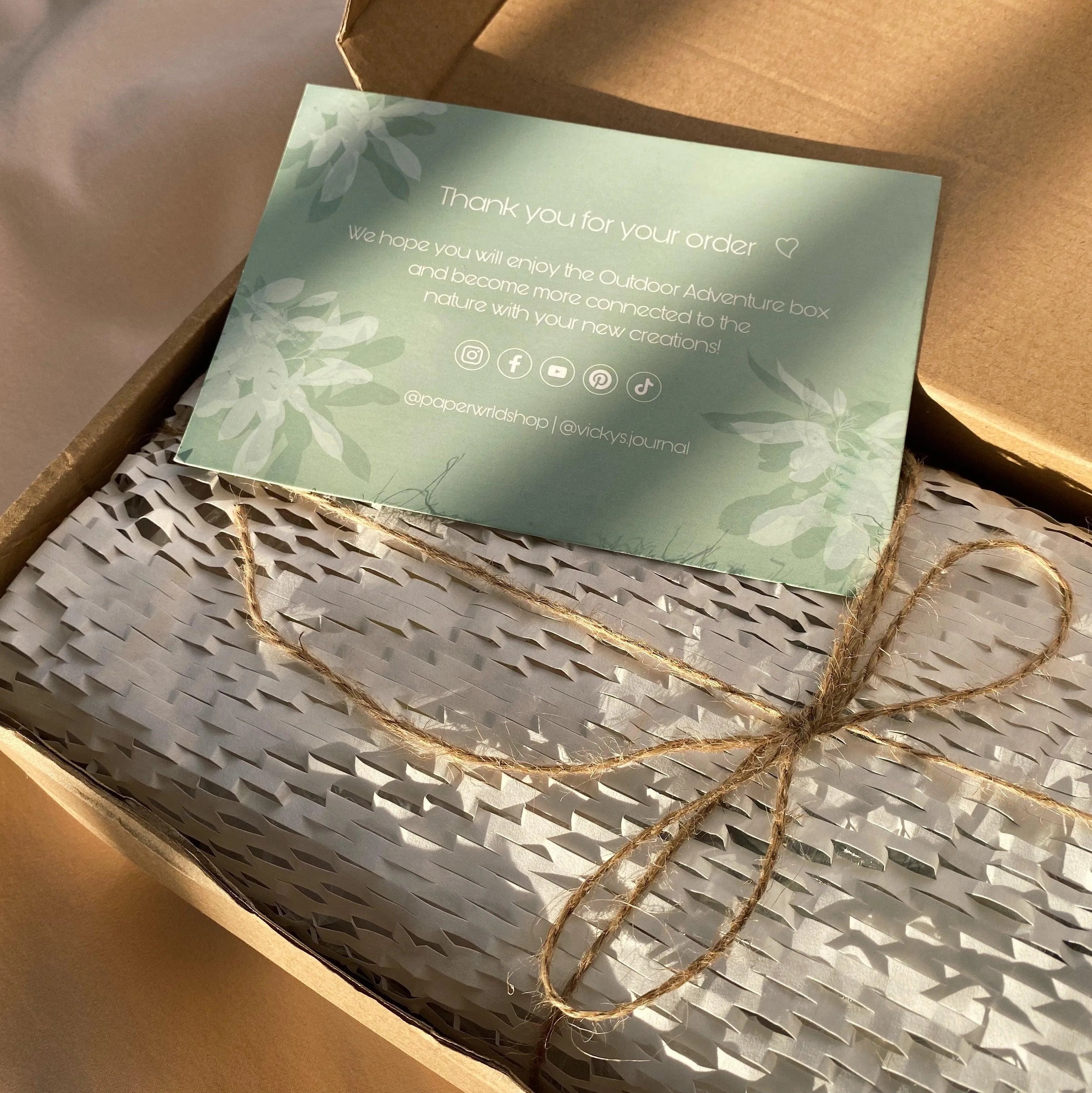 Outdoor Adventure Box for Journaling & Scrapbooking - PaperWrld