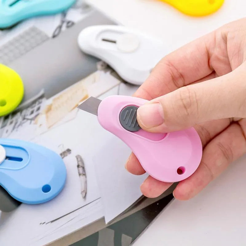 Mini Coloured Cutter for Journaling & Scrapbooking - PaperWrld