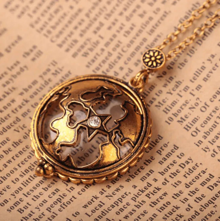 Vintage Magnifying Glass Golden Necklace for Journaling & Scrapbooking - PaperWrld