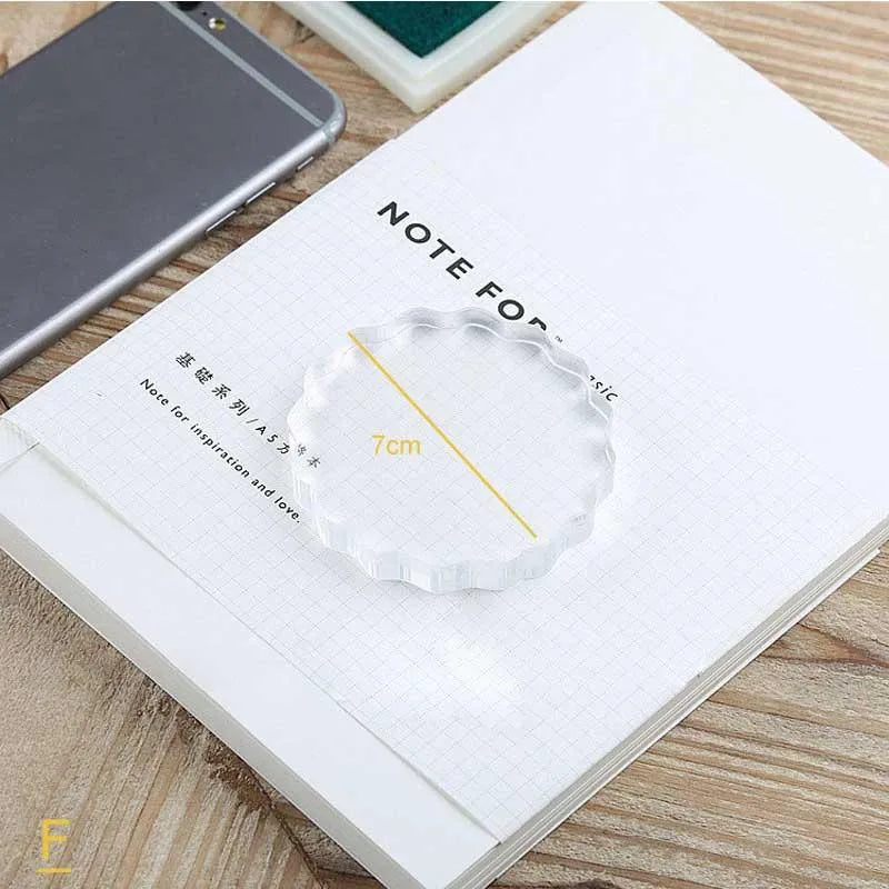 Handle For Transparent Silicone Stamps for Journaling & Scrapbooking - PaperWrld