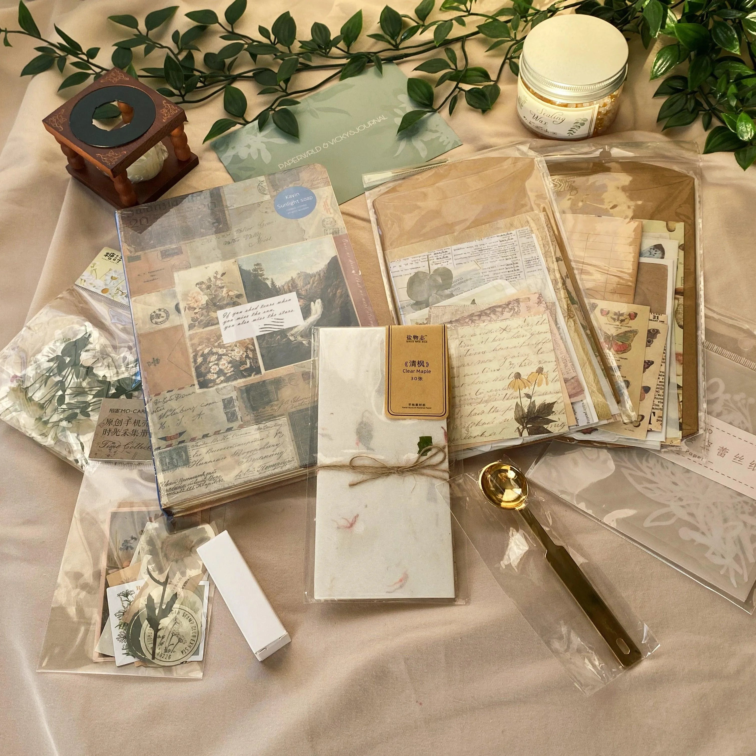 Outdoor Adventure Box for Journaling & Scrapbooking - PaperWrld