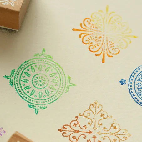 Gradient Color Ink Pad for Journaling & Scrapbooking - PaperWrld