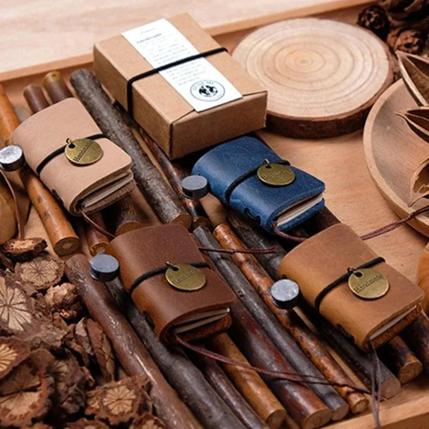 Handmade Leather Mini Notebook for Journaling & Scrapbooking - PaperWrld