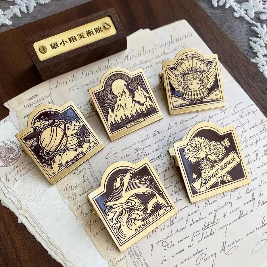 Vintage Brass Paper Clip for Journaling & Scrapbooking - PaperWrld