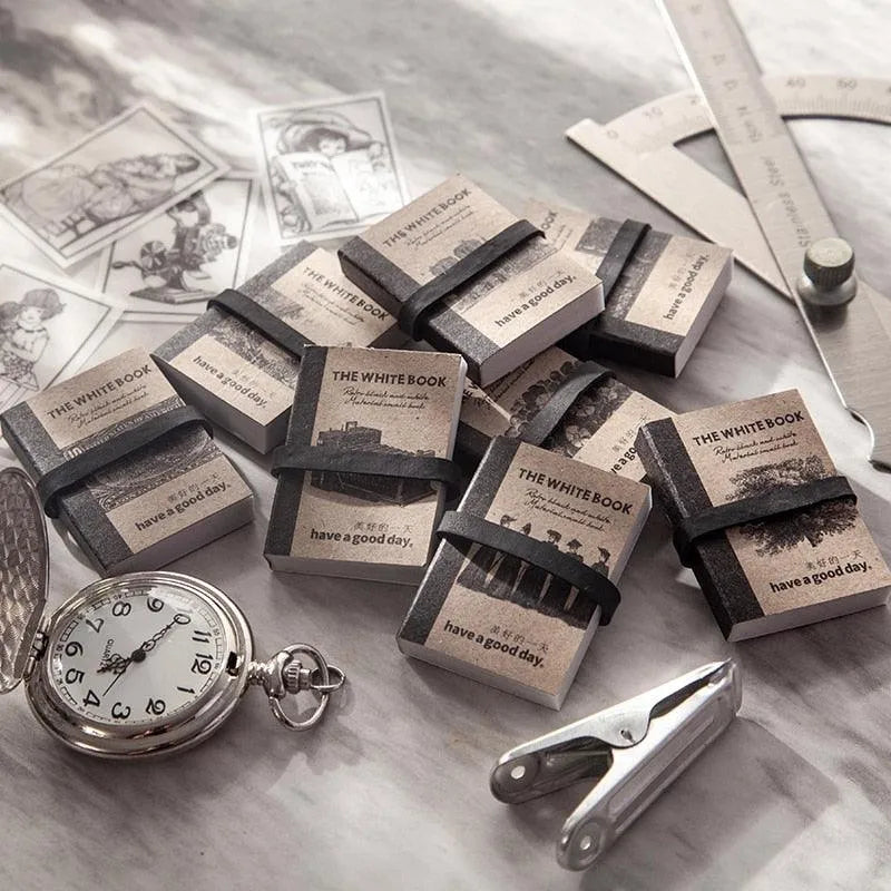 The white book for Journaling & Scrapbooking - PaperWrld