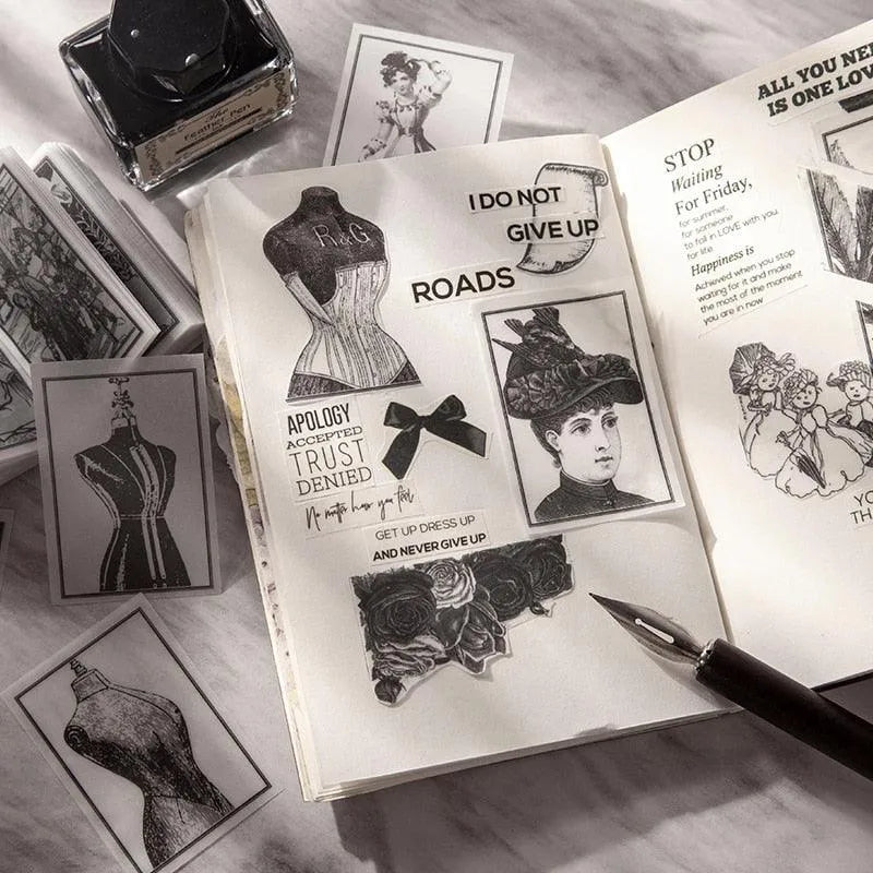 The white book for Journaling & Scrapbooking - PaperWrld