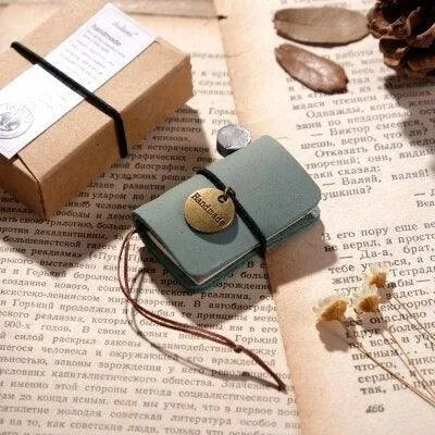Handmade Leather Mini Notebook for Journaling & Scrapbooking - PaperWrld