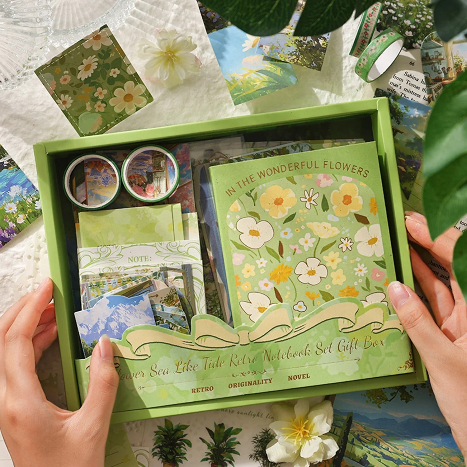 Flower Sea Like Tide Scrapbooking Box