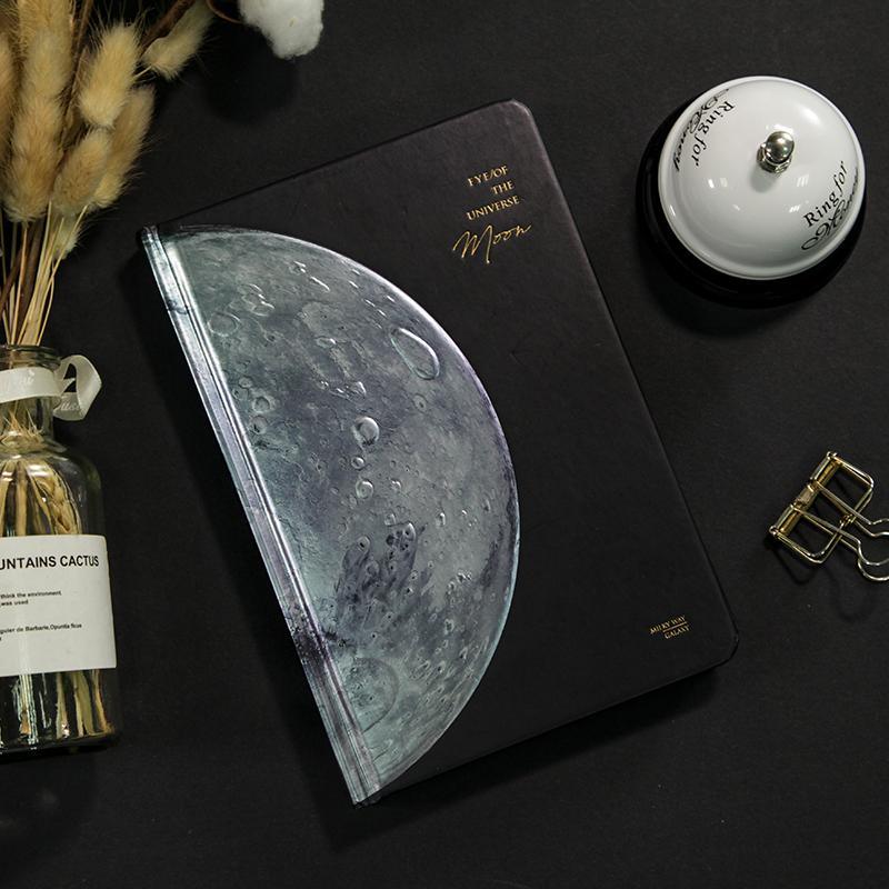 Universe Notebook - Moon - PaperWrld