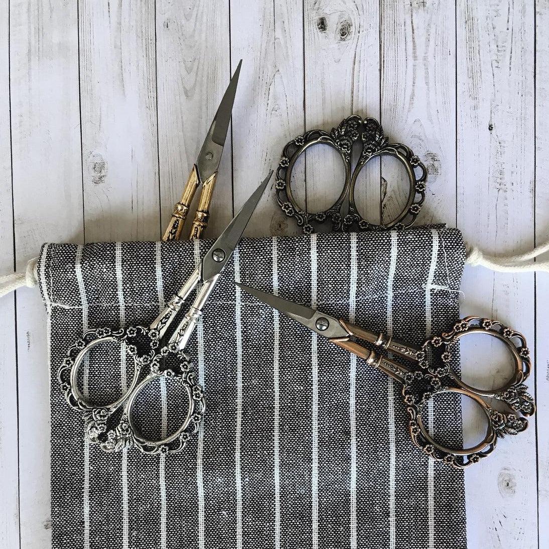 Vintage Floral Scissors for Journaling &amp; Scrapbooking - PaperWrld